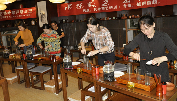 中国茶艺师培训学校排名 中国茶艺培训机构哪家好?
